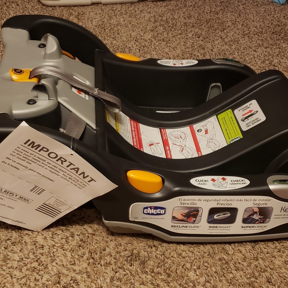 Car seat base